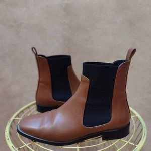 Everlane Chelsea Boot